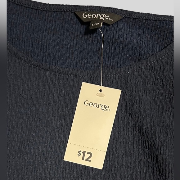 Large Navy George top - Picture 2 of 2
